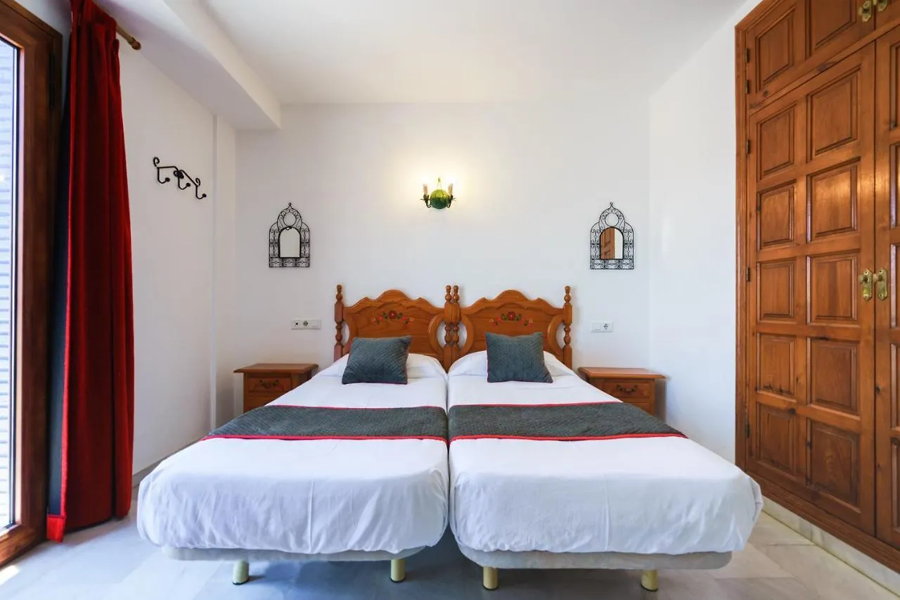 Apartamentos Pepe Mesa Nerja 0*,  Španělsko