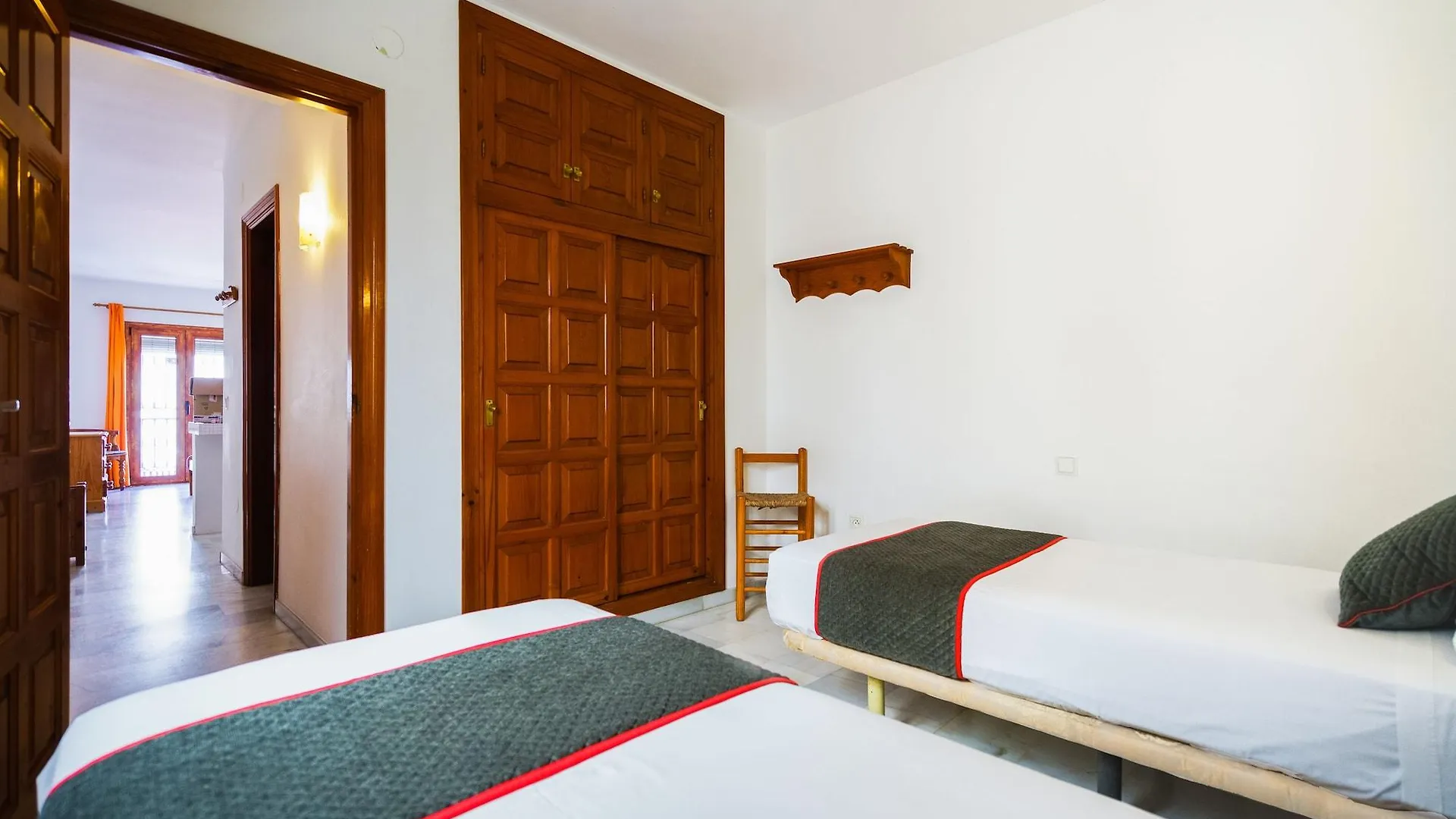 Apartamentos Pepe Mesa Nerja