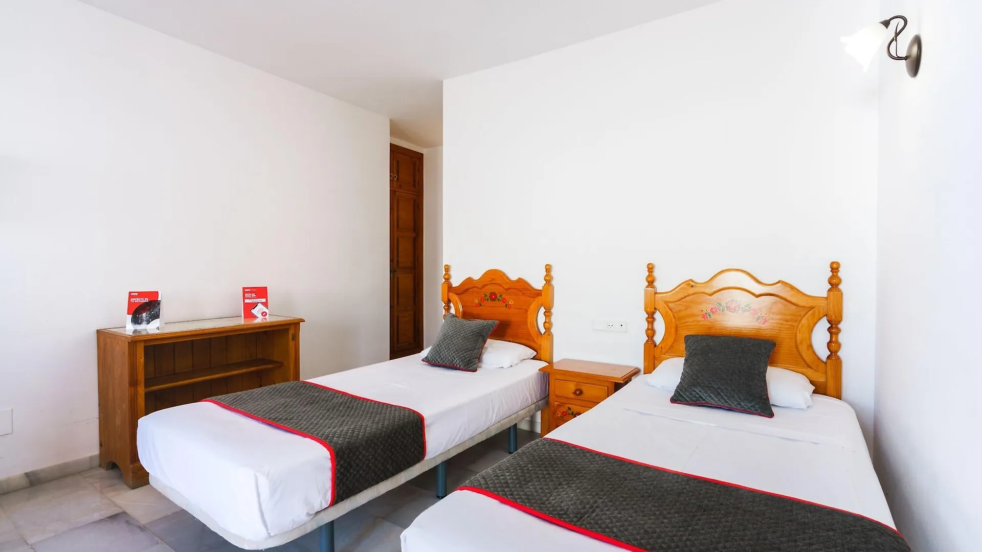 Apartamentos Pepe Mesa Nerja